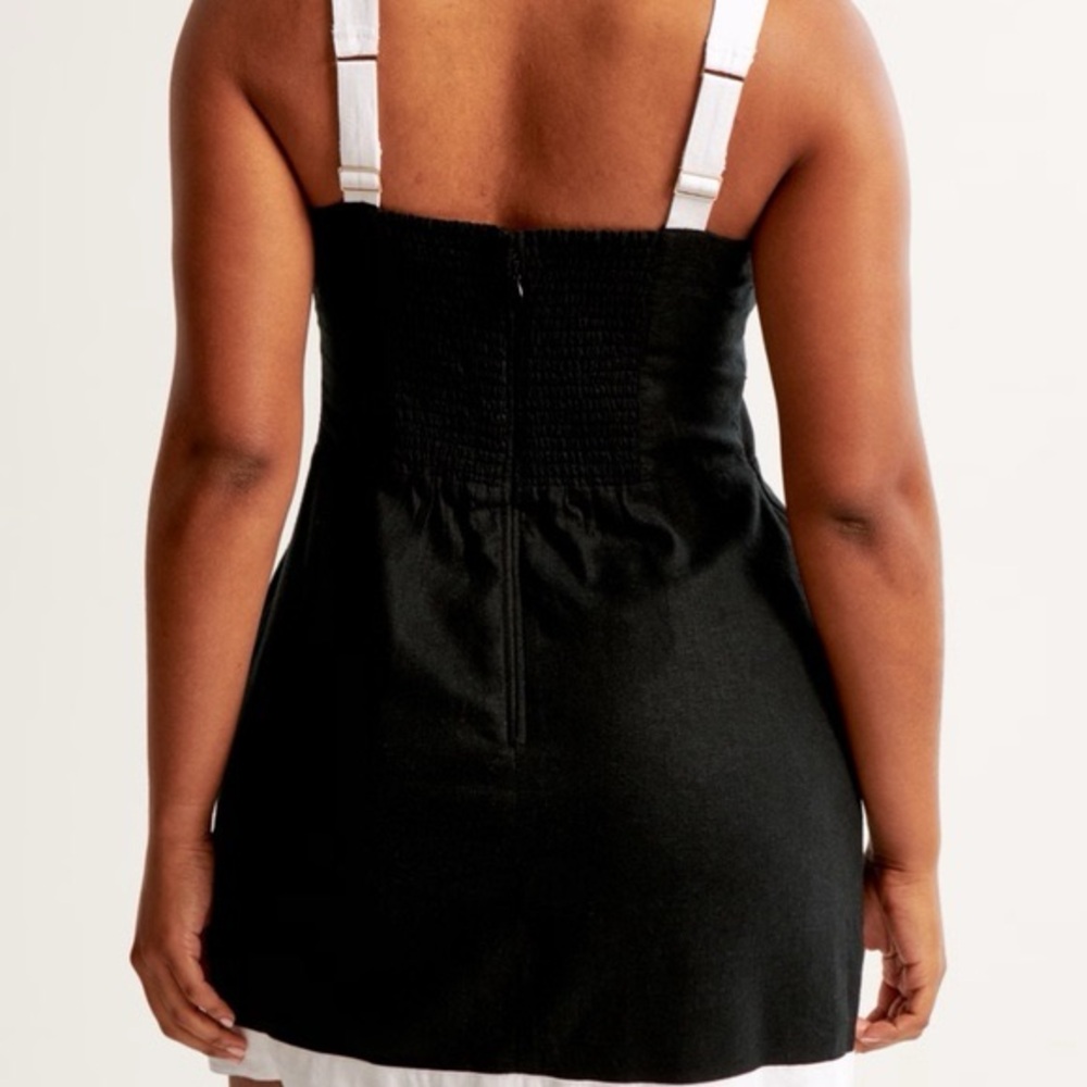 Abercrombie & Fitch Black and White Mini Dress - Picture 3 of 10